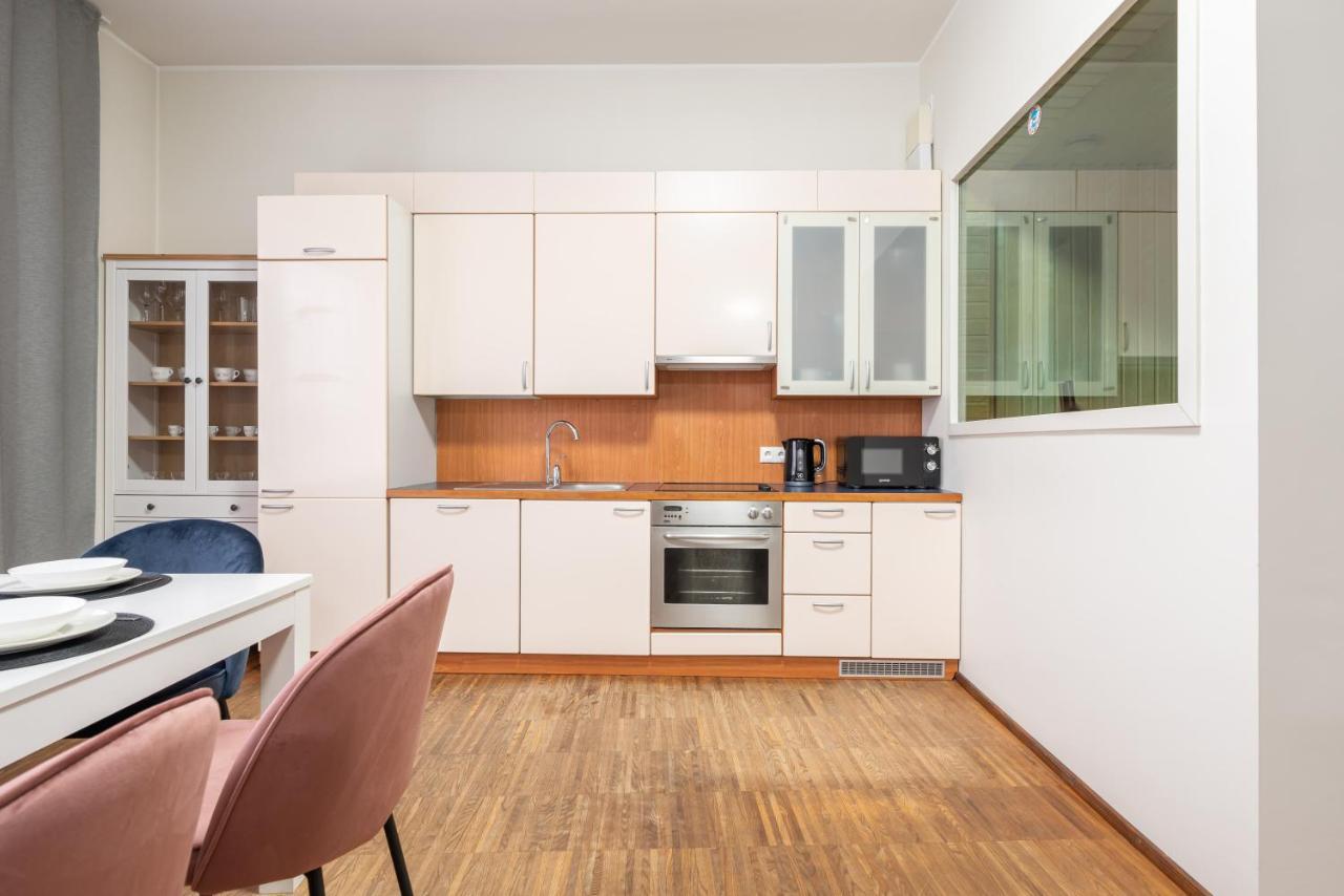 Old Town - Vaike Karja Apartment Tallinn Exterior photo